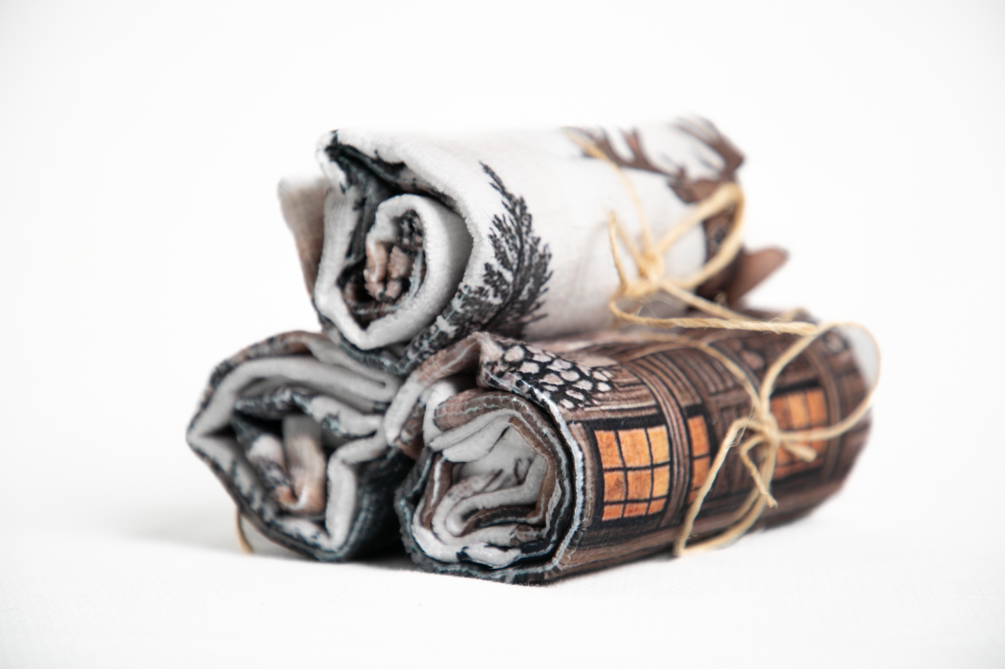 Dish Towel Log Cabin & Elk